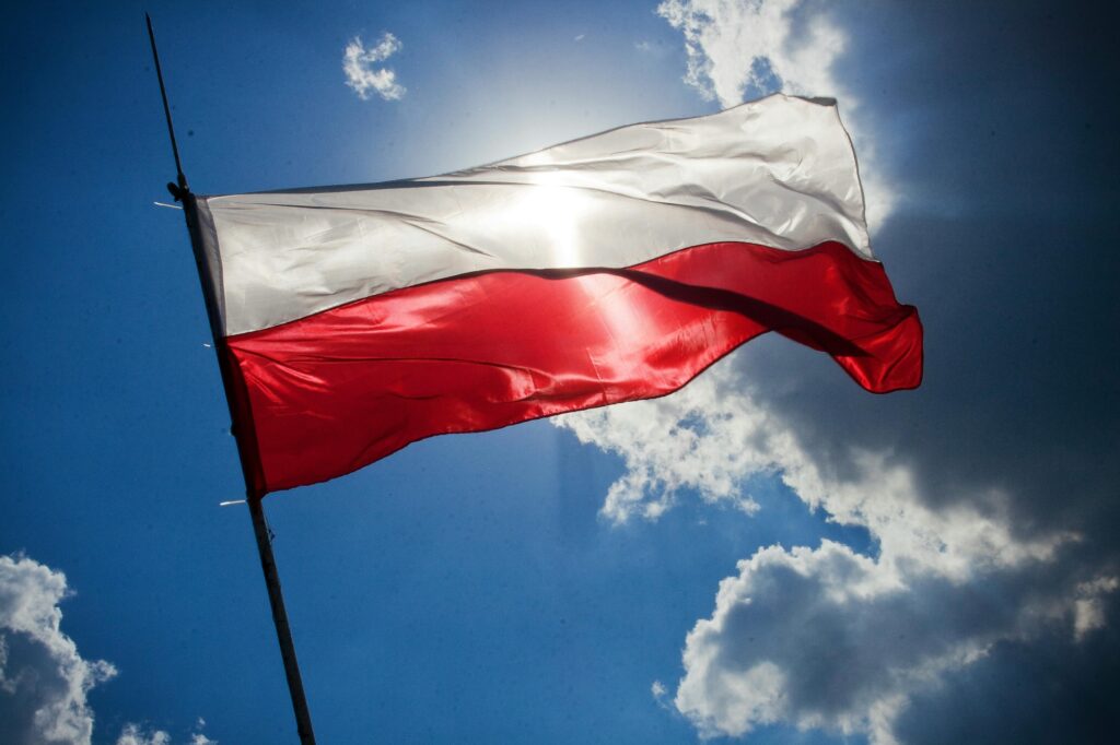 Polish Flag (Go Global)