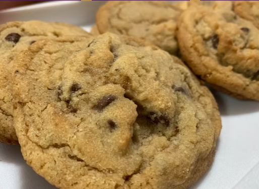 chocolate chip cookies