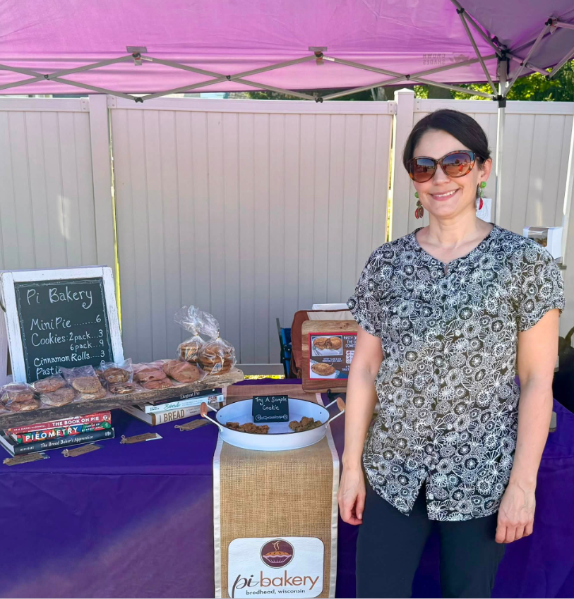 Keri at farmers market